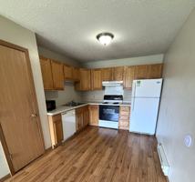 featured image of 124 Earl St