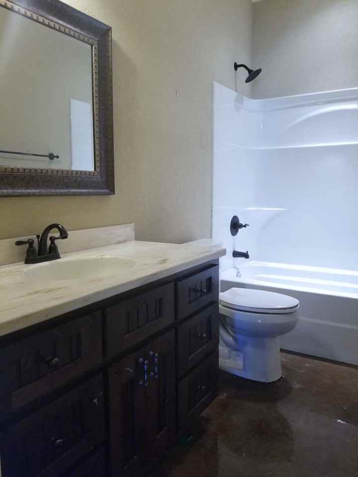 123 Weston Dr - Photo 5 of 9