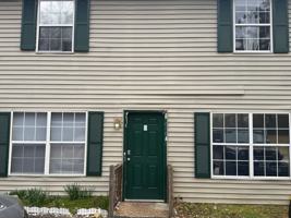featured image of 492 W 9th St