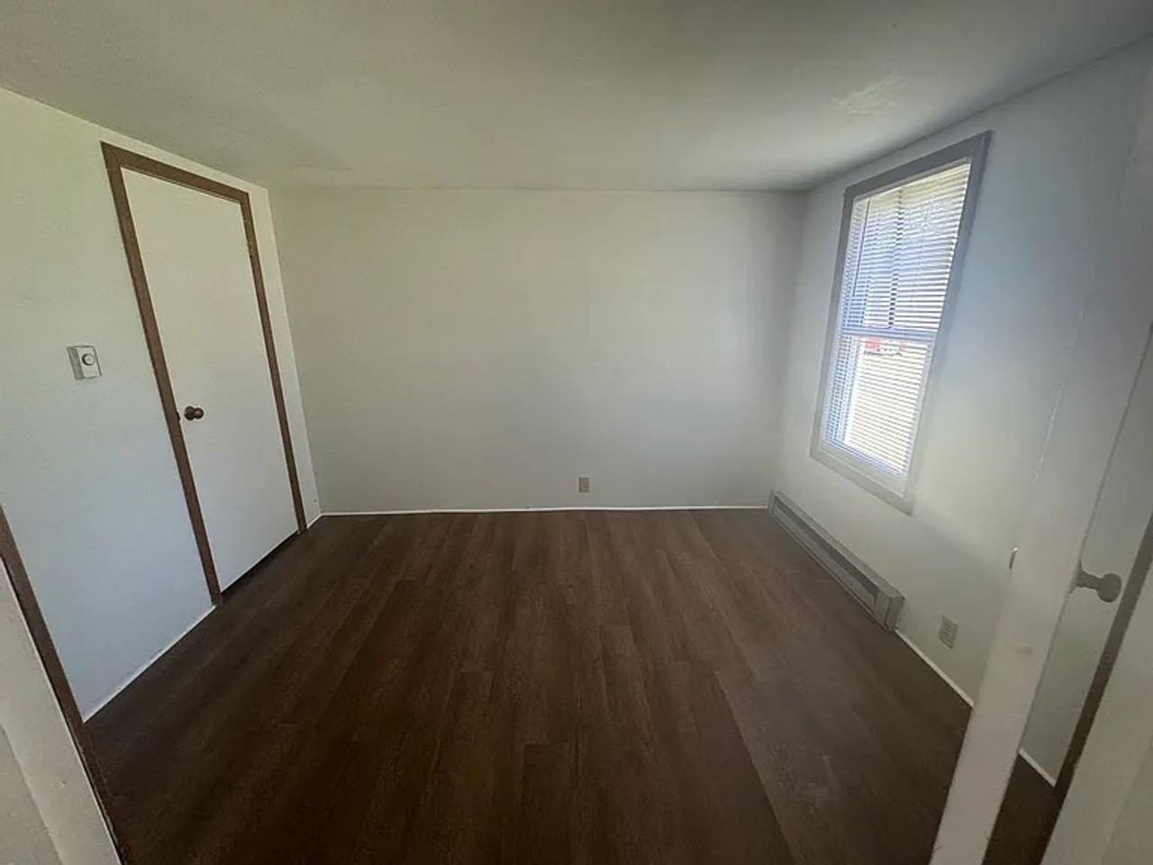 4629 S Selby St - Photo 7 of 10