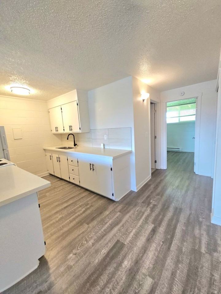 40410 Meridian E #9 - Photo 4 of 10