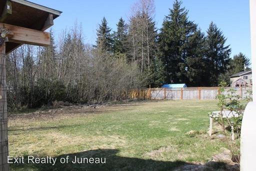 9439 Patricia Pl - Photo 3 of 12