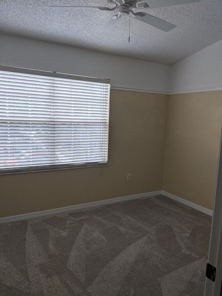 8626 Hunters Key Cir - Photo 7 of 11
