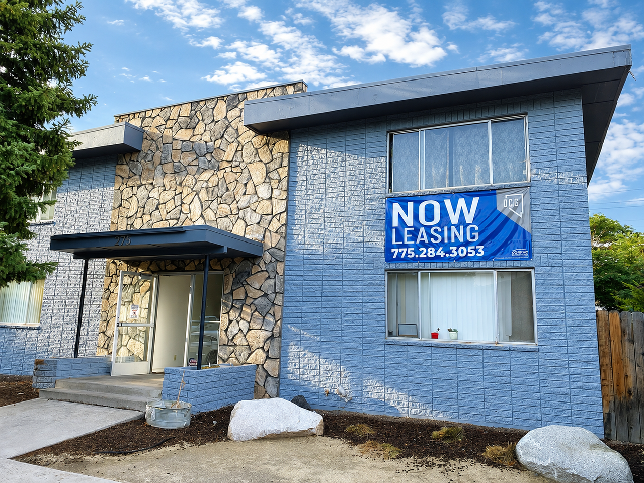 Driftwood Apartments - Photo 2 of 7