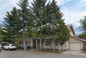featured image of 1720 W Olive St