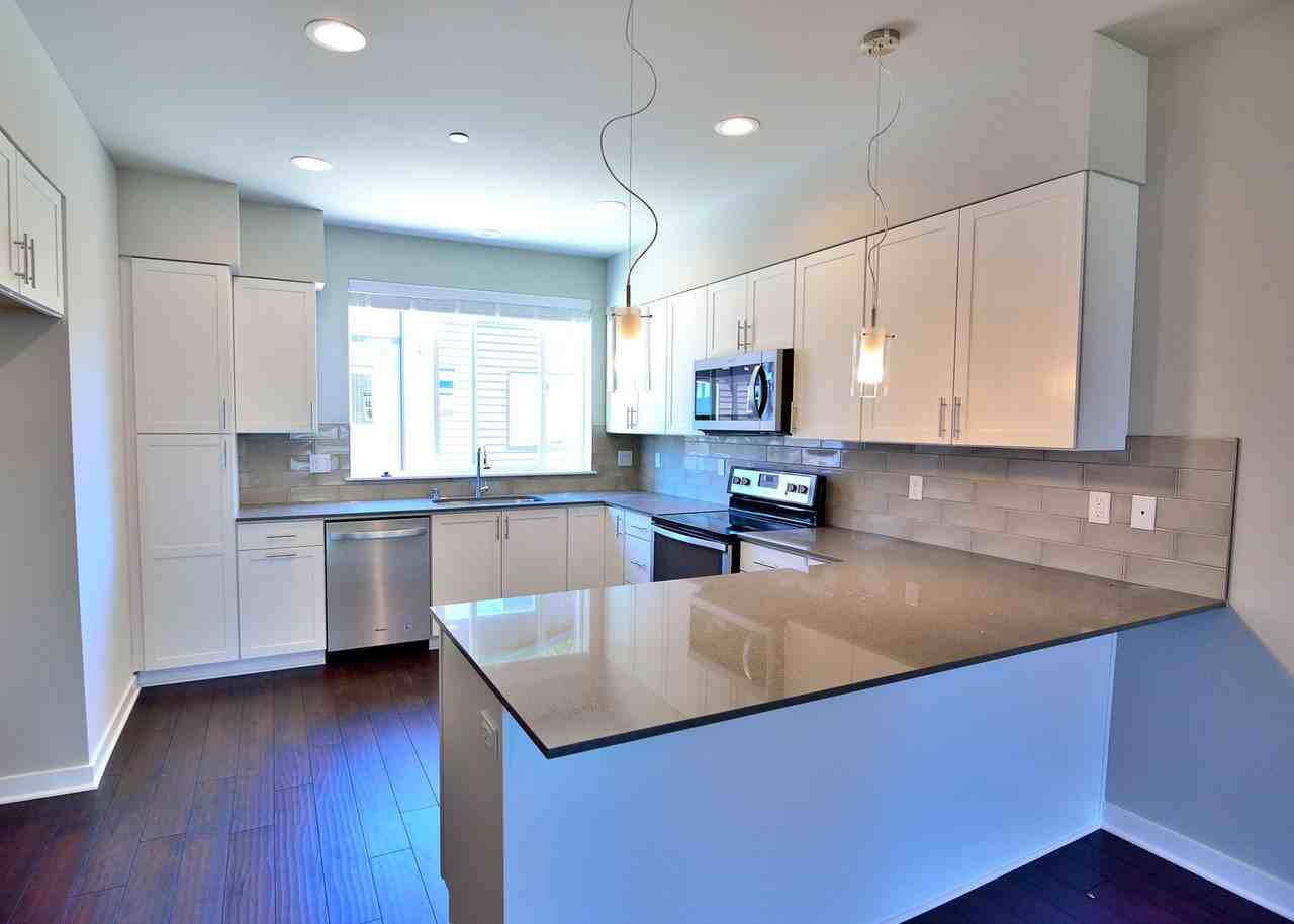 14913 48th Ave W - Photo 4 of 16