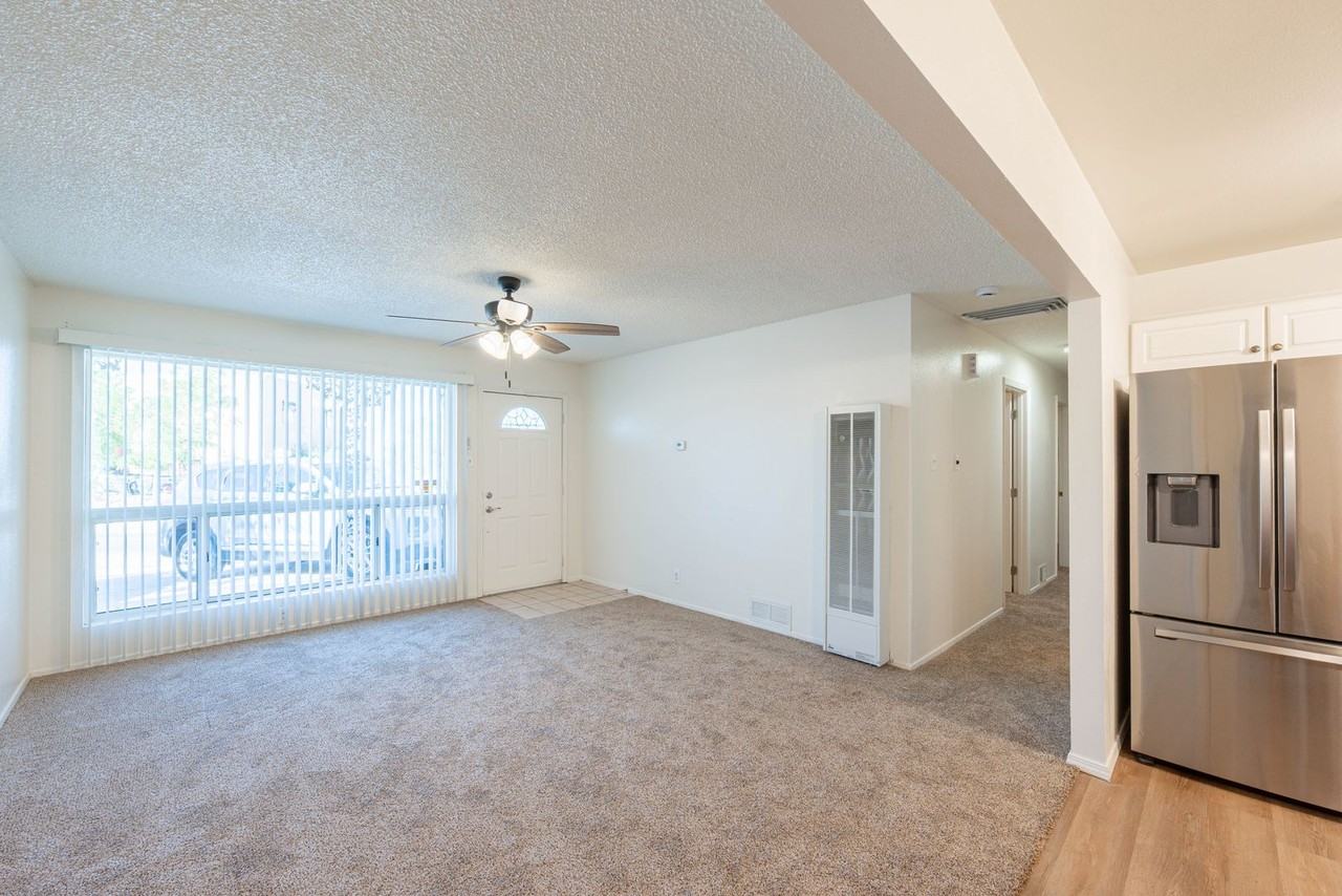 3904 Avalon Rd Nw - Photo 4 of 23