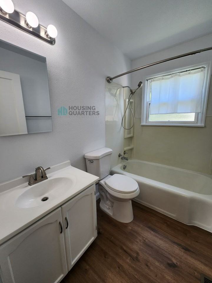 4120 W Sanson Ave - Photo 6 of 18