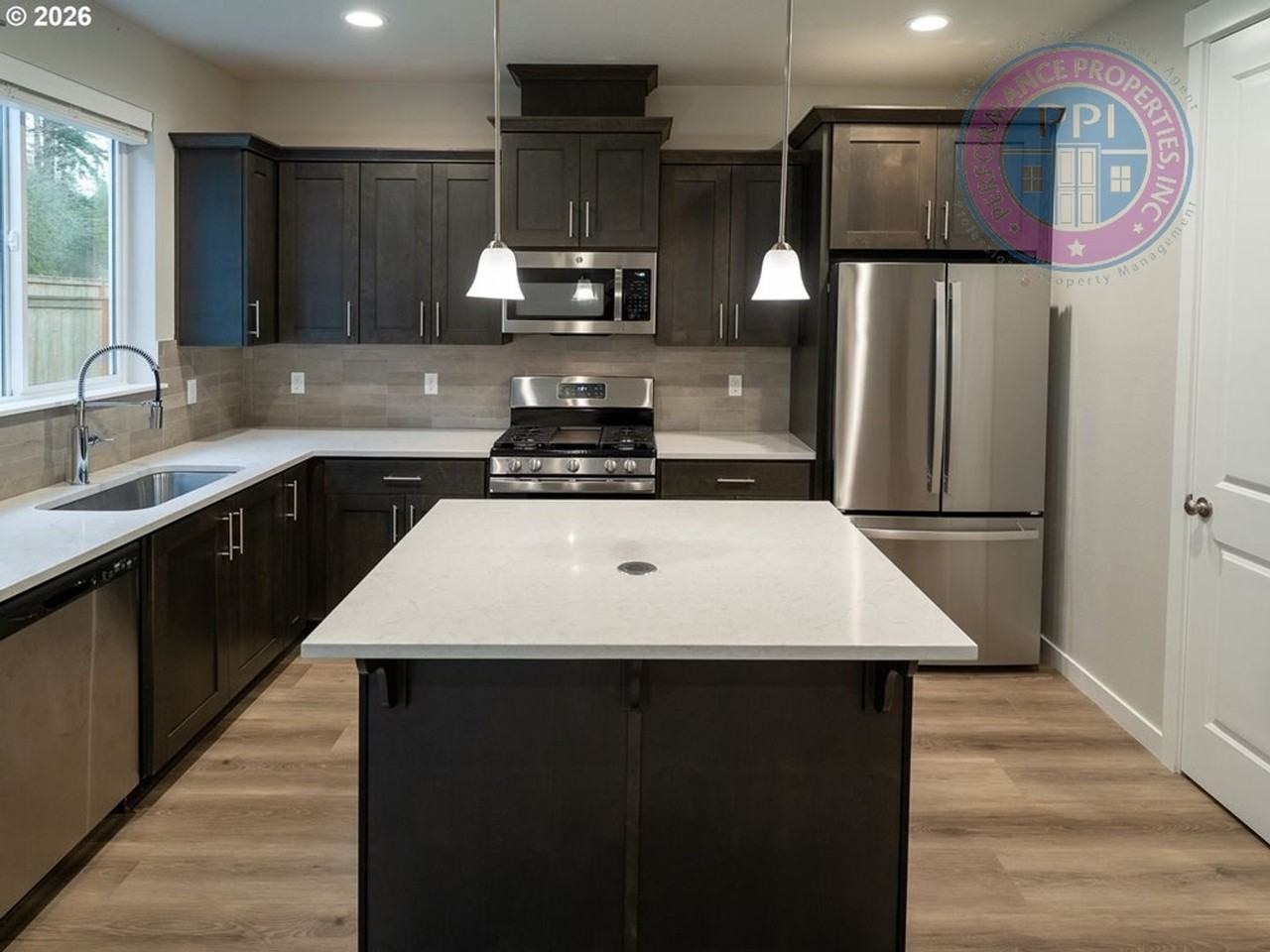 10495 Se Heritage Rd - Photo 3 of 26