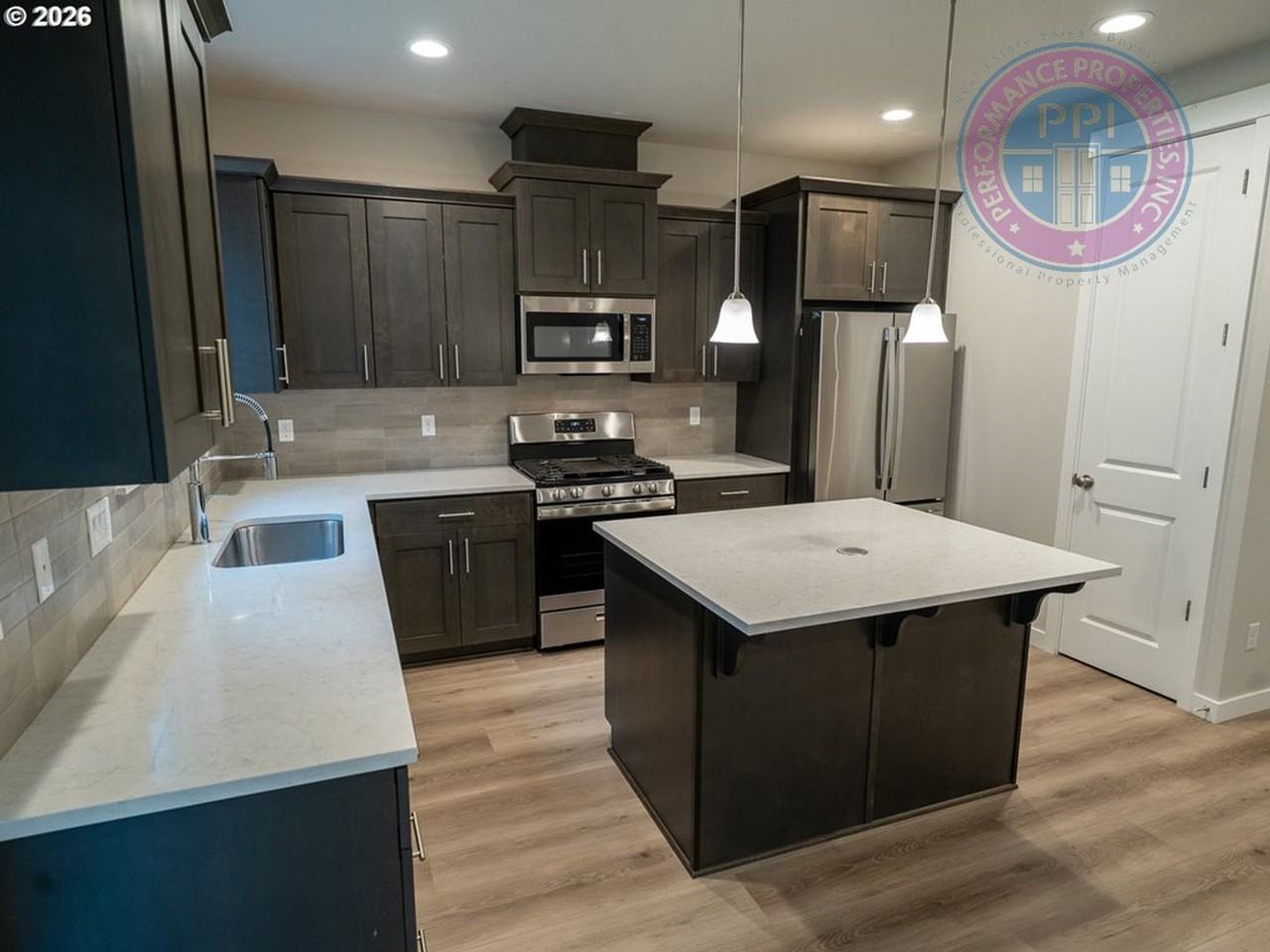 10495 Se Heritage Rd - Photo 5 of 26