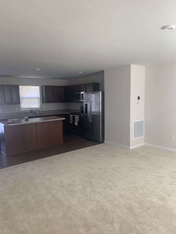 567 Eden Hall Rd - Photo 4 of 17