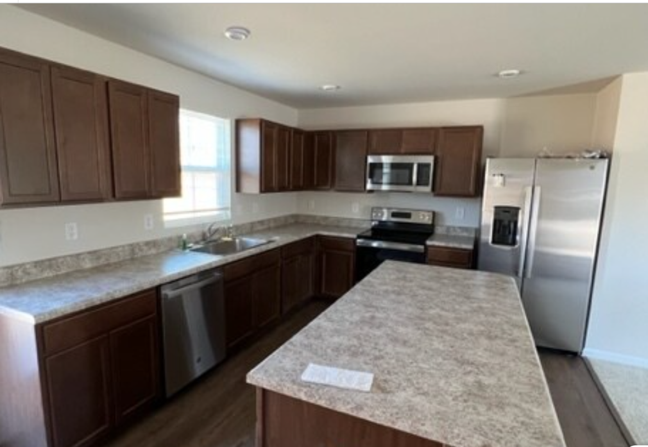 567 Eden Hall Rd - Photo 7 of 17
