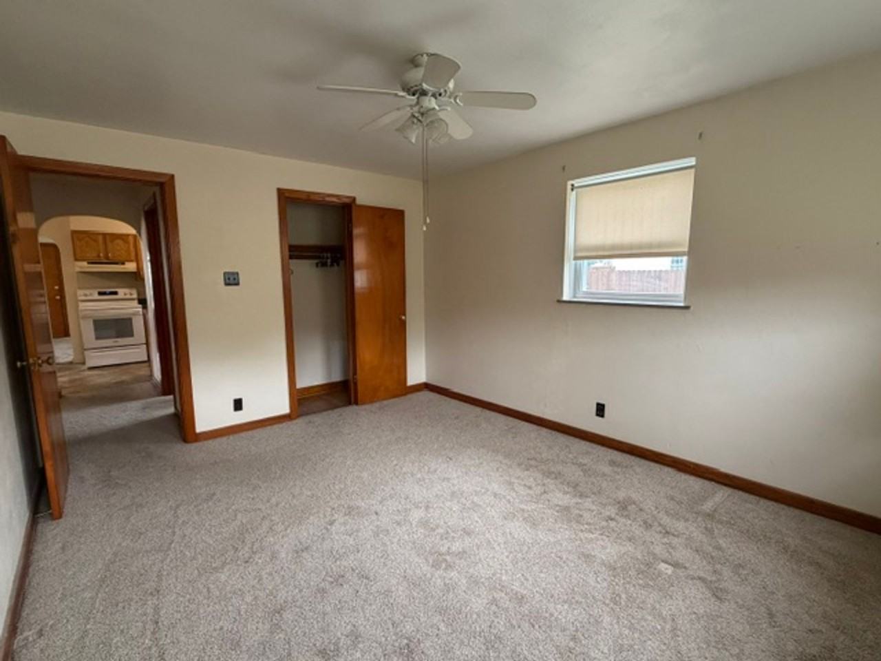 1022 Goucher St - Photo 2 of 10