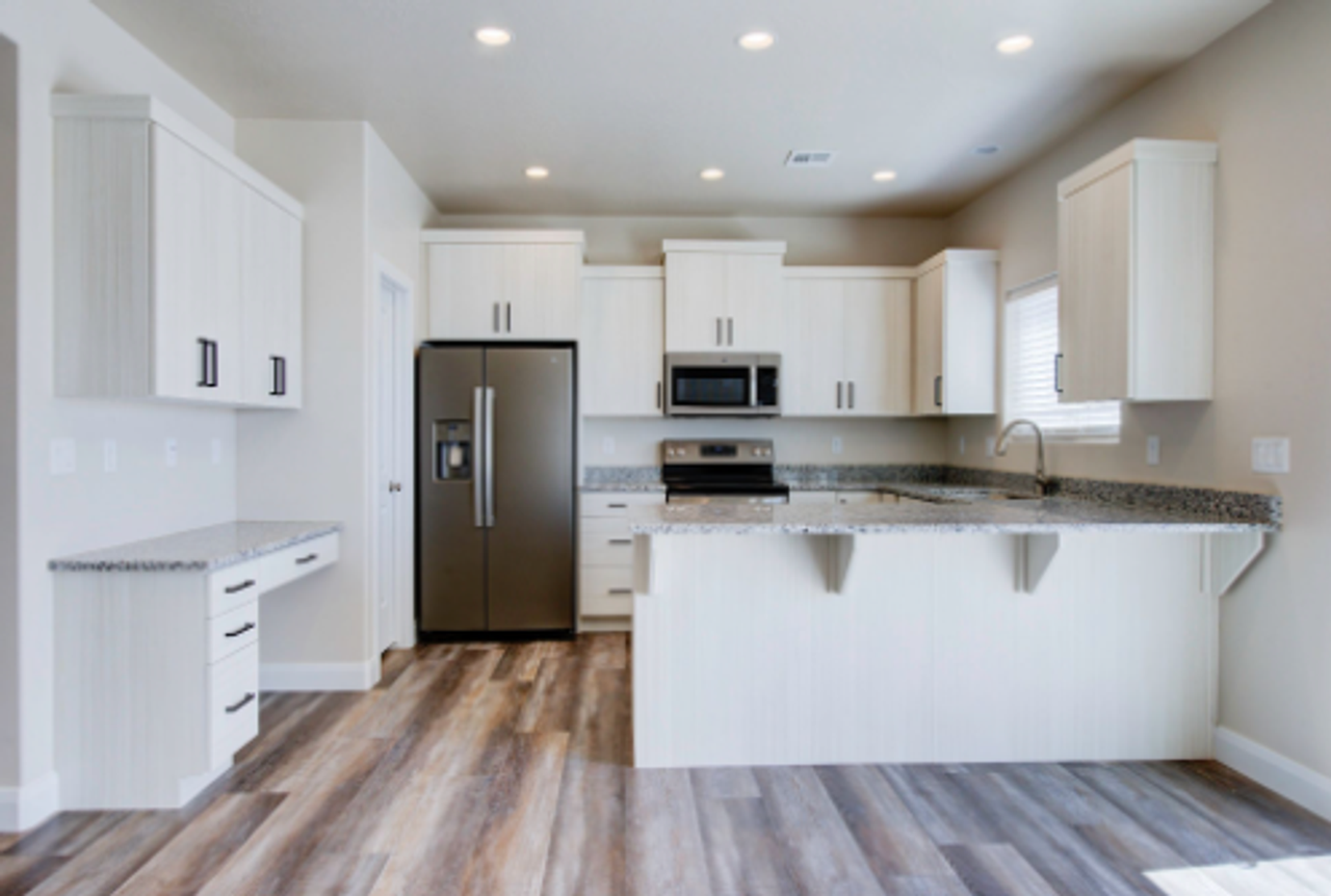 51 S 4375 W #38 - Photo 4 of 23