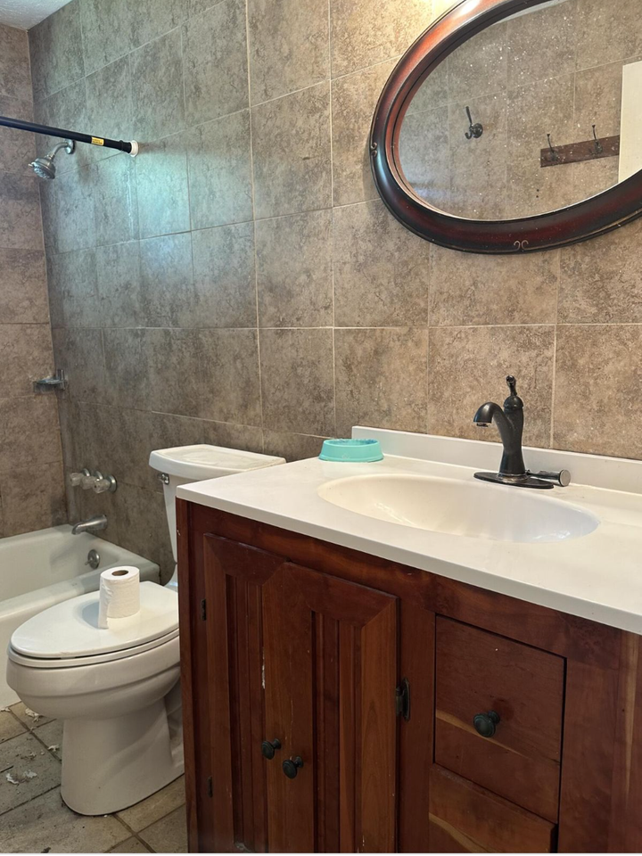 722 Short St #1 - Photo 7 of 18