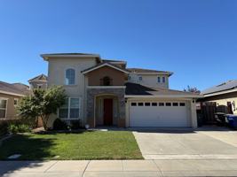 featured image of 3904 Crescendo Ln