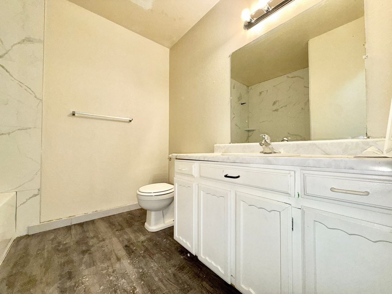 2945 Del Rey Plz - Photo 5 of 14