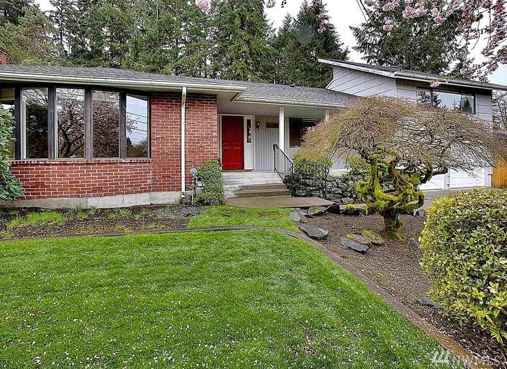 4208 Arbordale Ave W - Photo 3 of 19