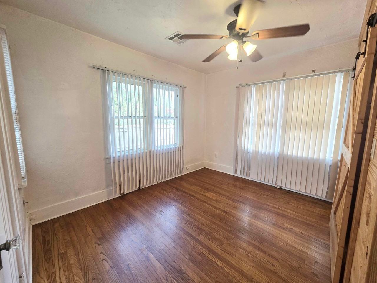 2203 N Barnes Ave - Photo 7 of 16