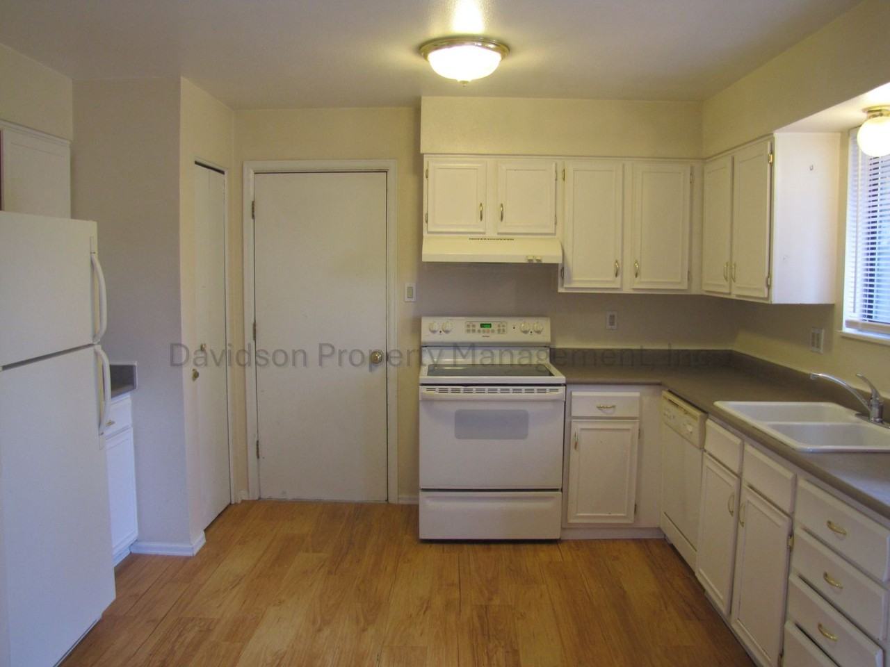 6021 Powder Keg Pl - Photo 5 of 17
