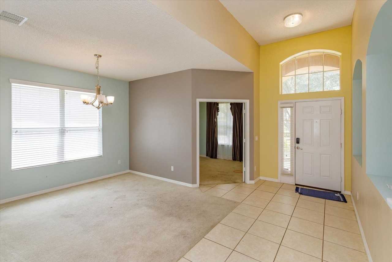 5537 Burlwood Dr - Photo 2 of 28