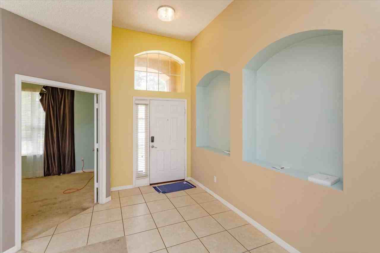 5537 Burlwood Dr - Photo 3 of 28
