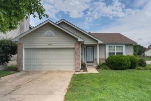 featured image of 16944 Hickory Crest Dr