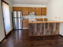 featured image of 250 Nashua Ct #1