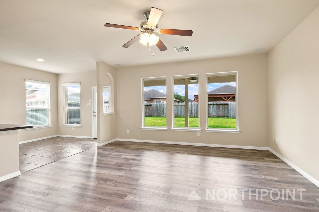 22488 Toronado Ridge Ln - Photo 3 of 21