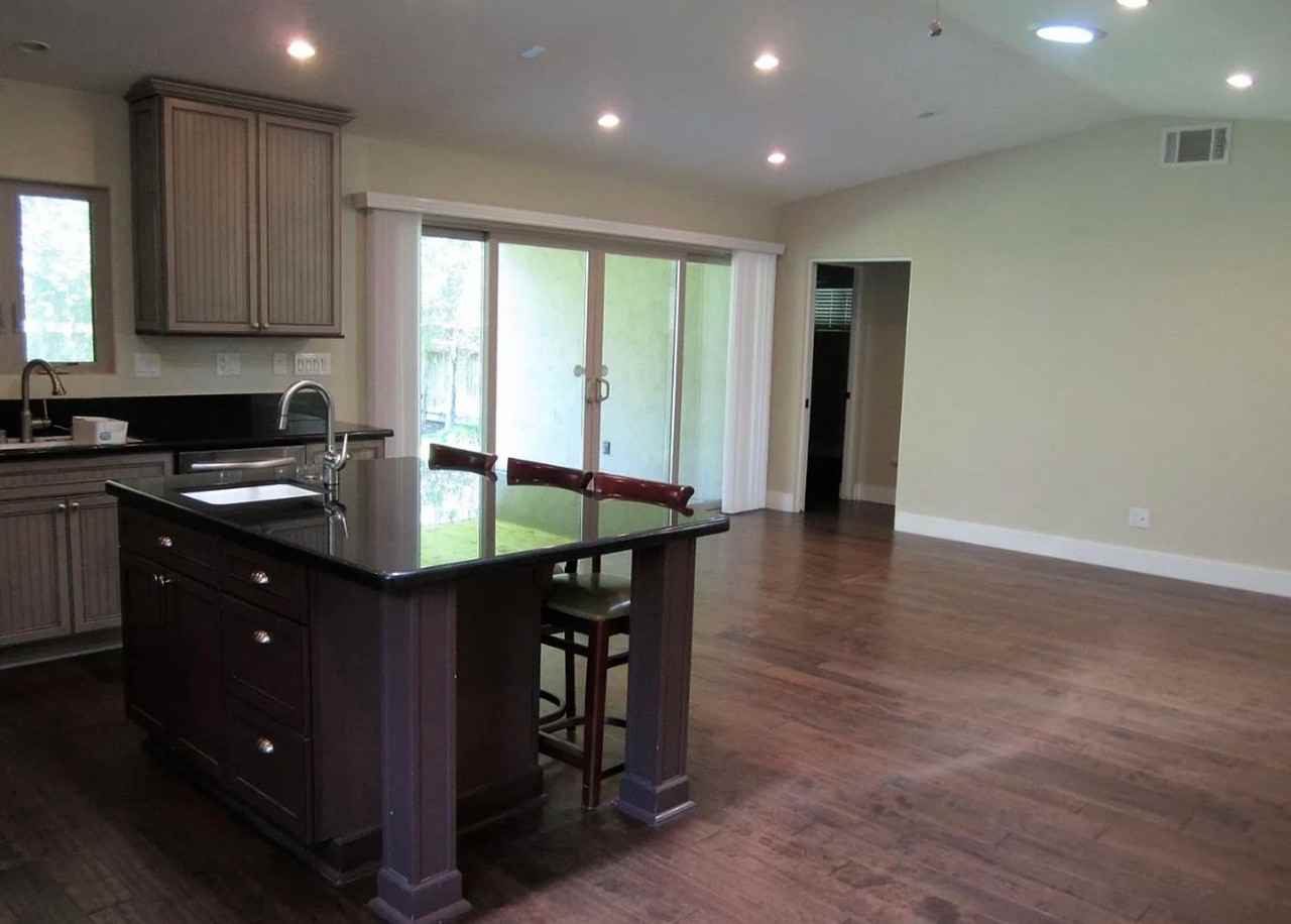 3520 Park Blvd - Photo 6 of 16