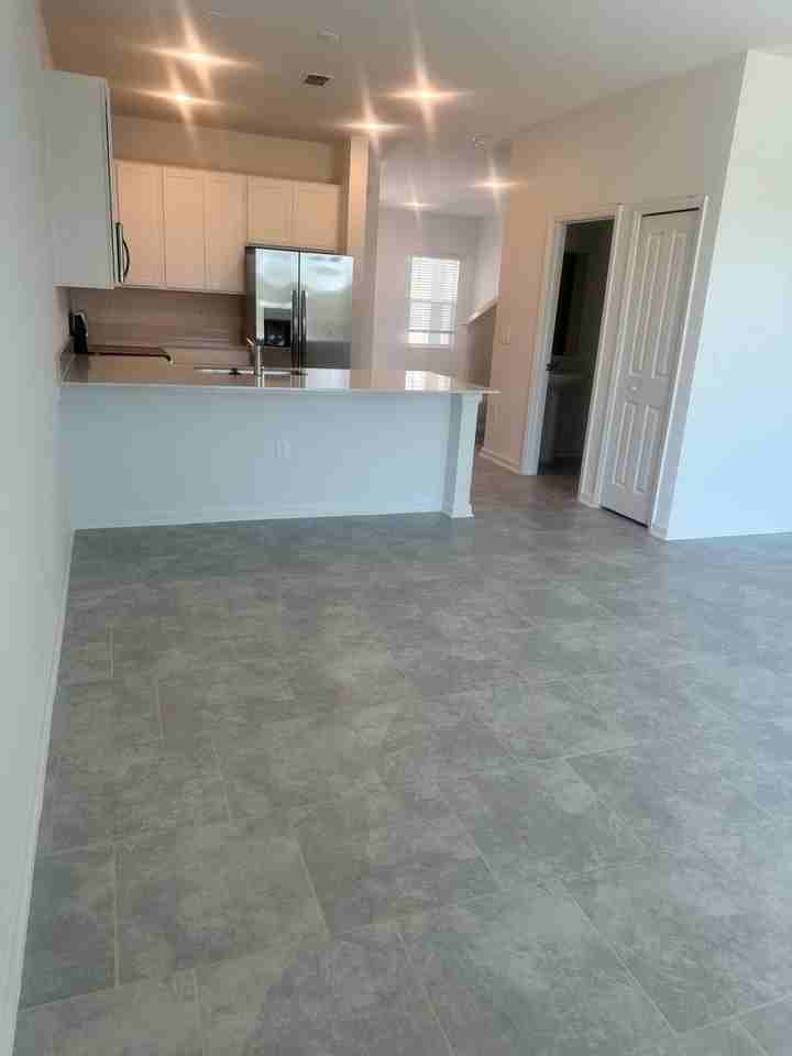 3295 Laurent Loop - Photo 7 of 16