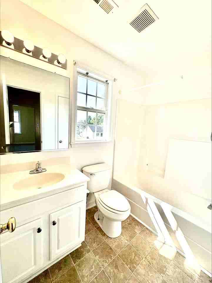 6207 Beaufont Hills Ct - Photo 7 of 13