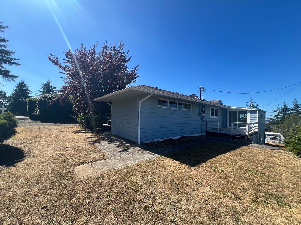 Fir Duplex - Photo 2 of 35