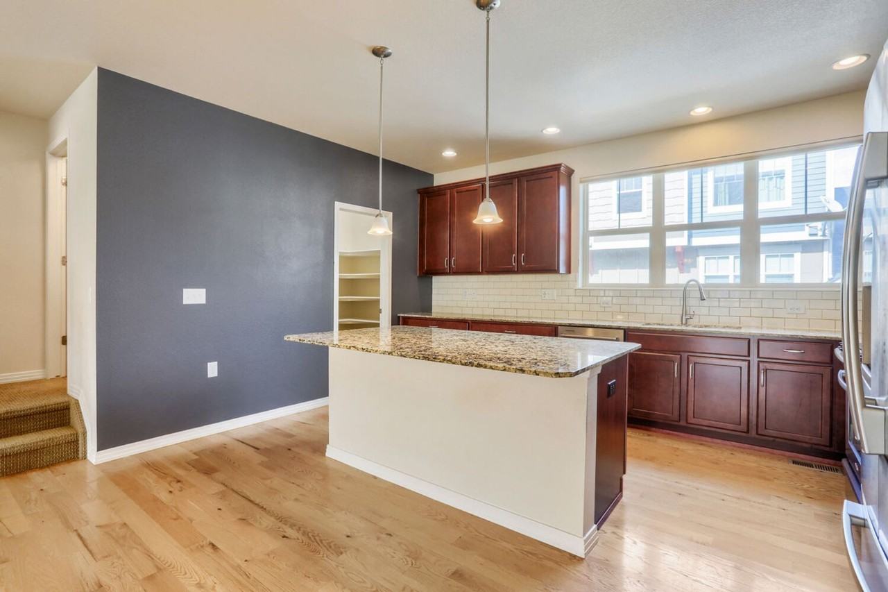 1815 Gallagher Ln - Photo 5 of 29