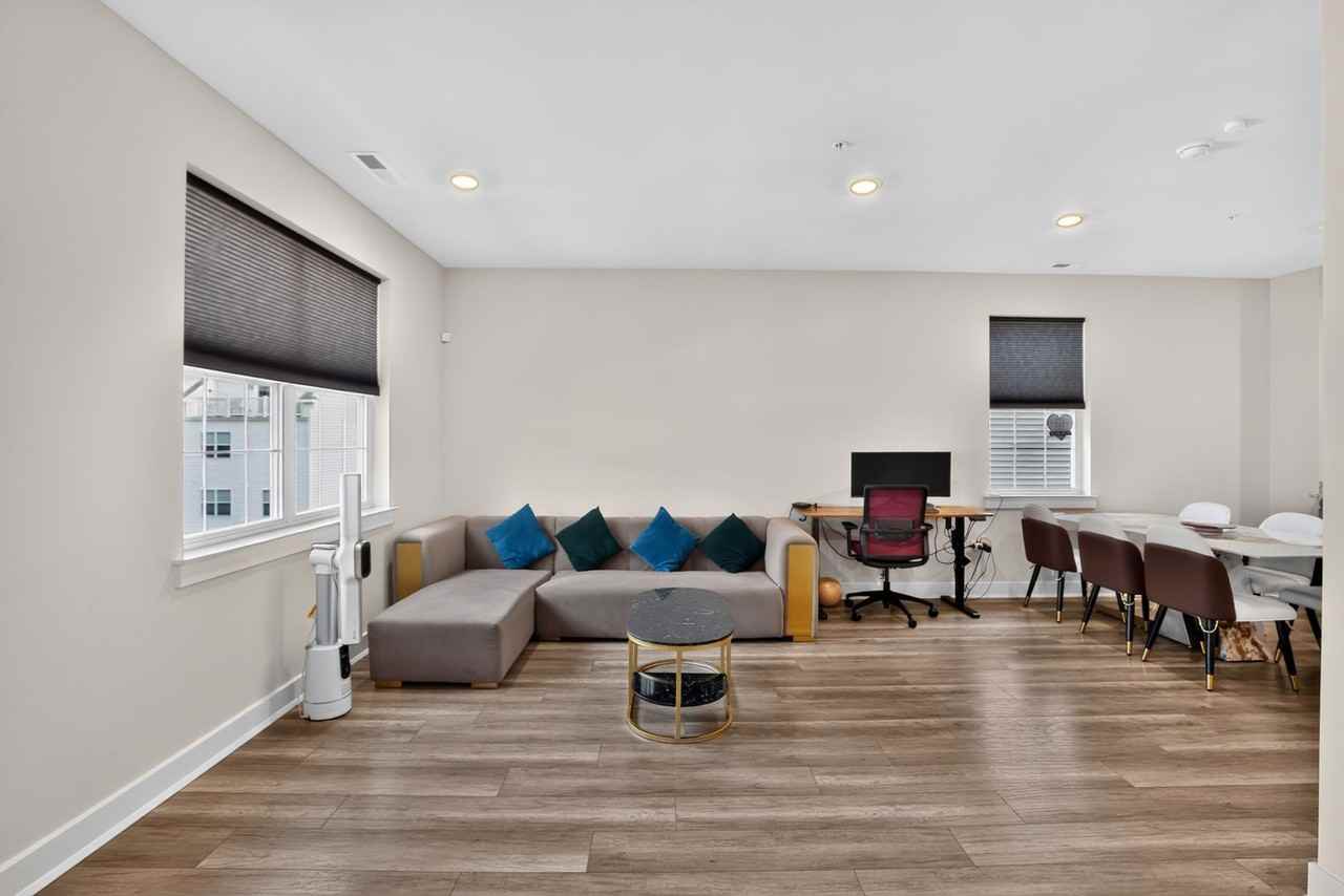 106B King St - Photo 6 of 34
