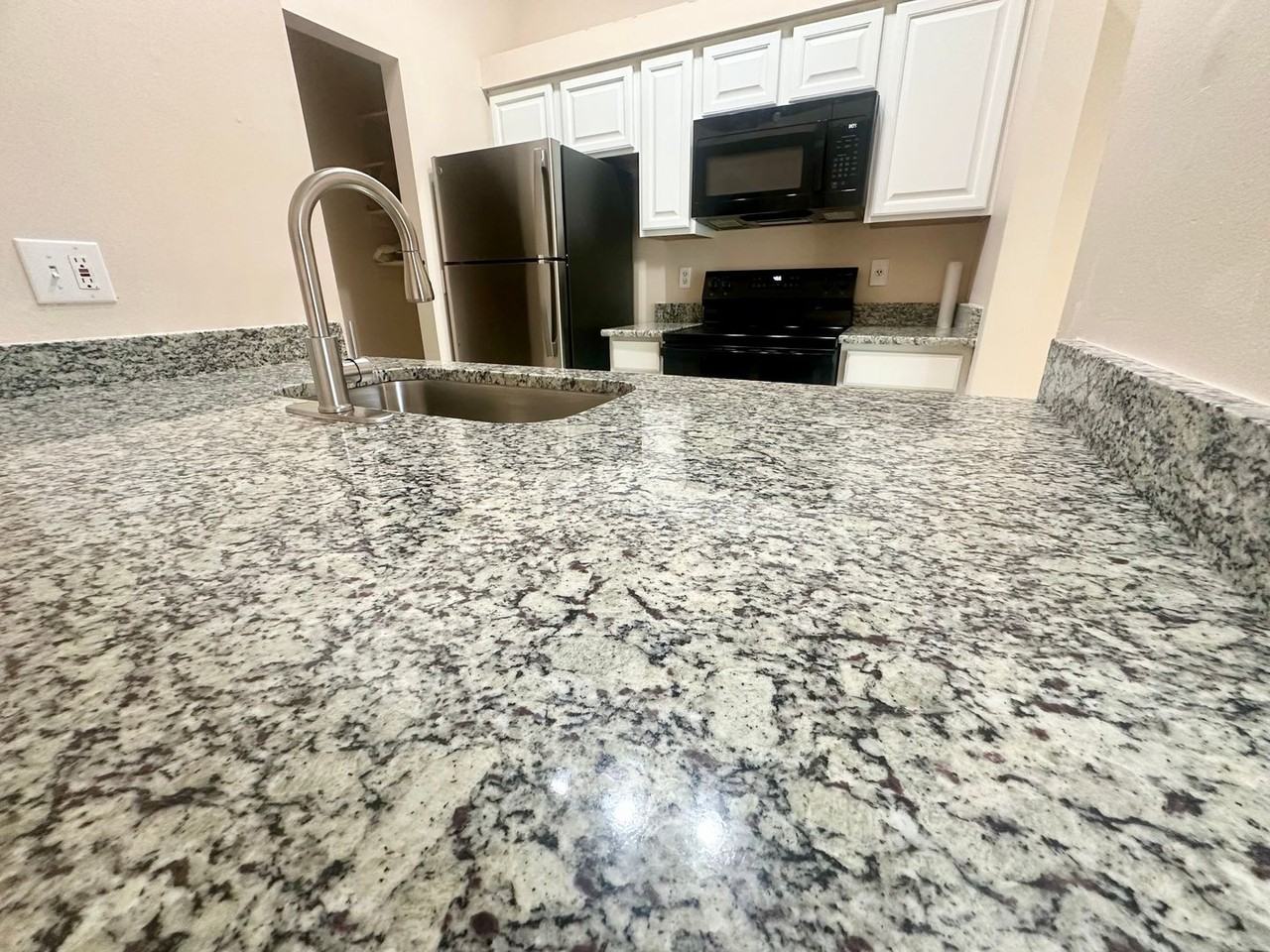 346 N Cervidae Dr - Photo 6 of 13