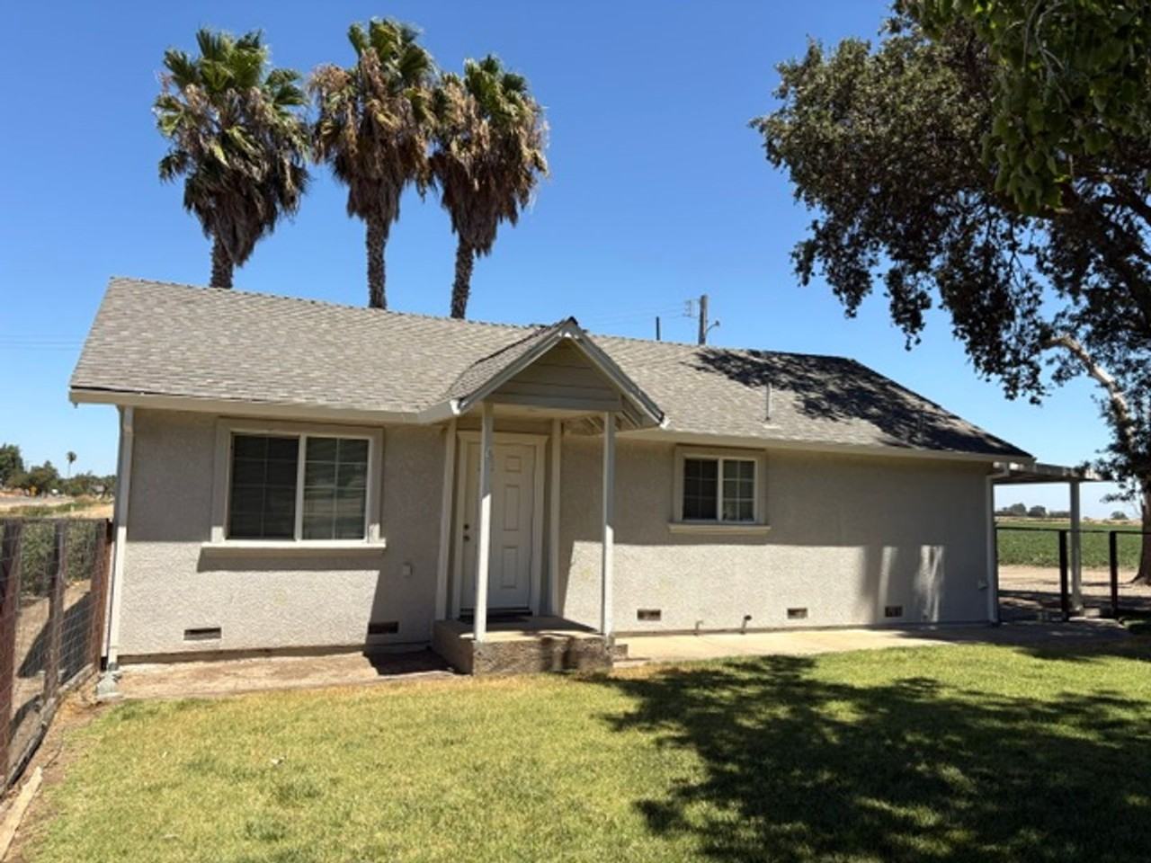 19624 Alder Ave - Photo 2 of 7
