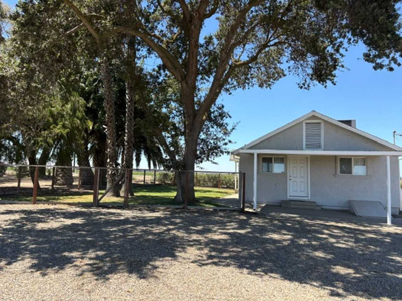 19624 Alder Ave - Photo 5 of 7