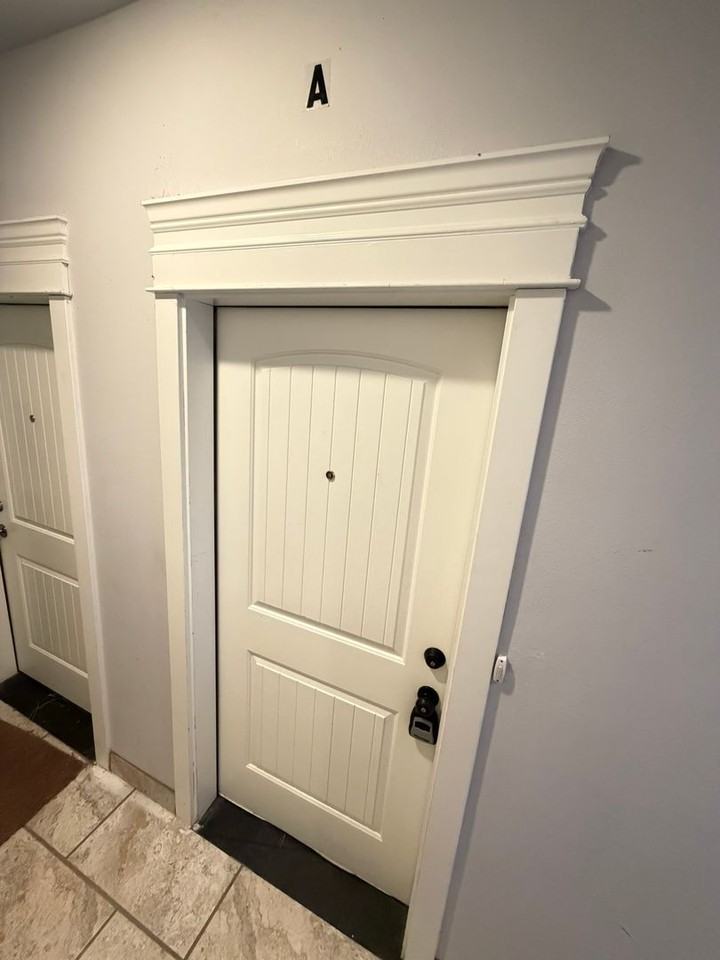 103 W Bishop Way - Photo 2 of 36