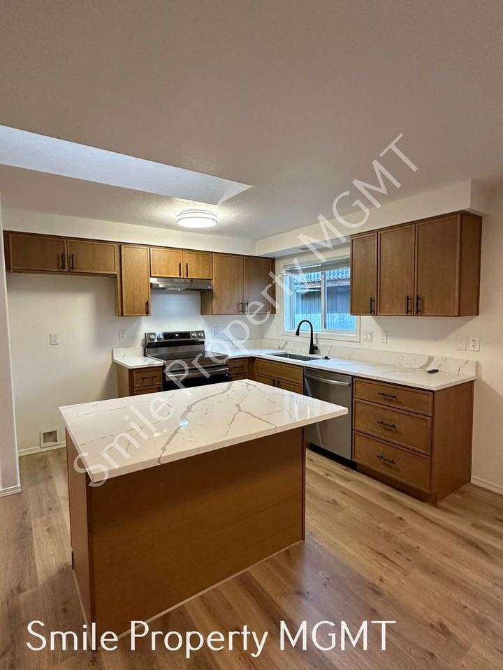 13637 Se Ellen Dr - Photo 6 of 22