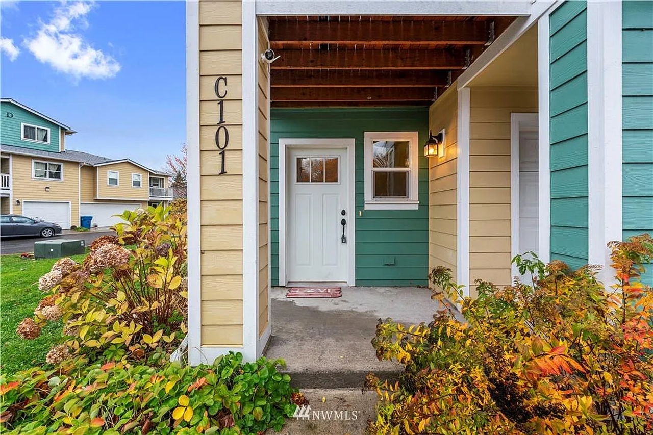 1017 W Main St #C101 - Photo 2 of 29