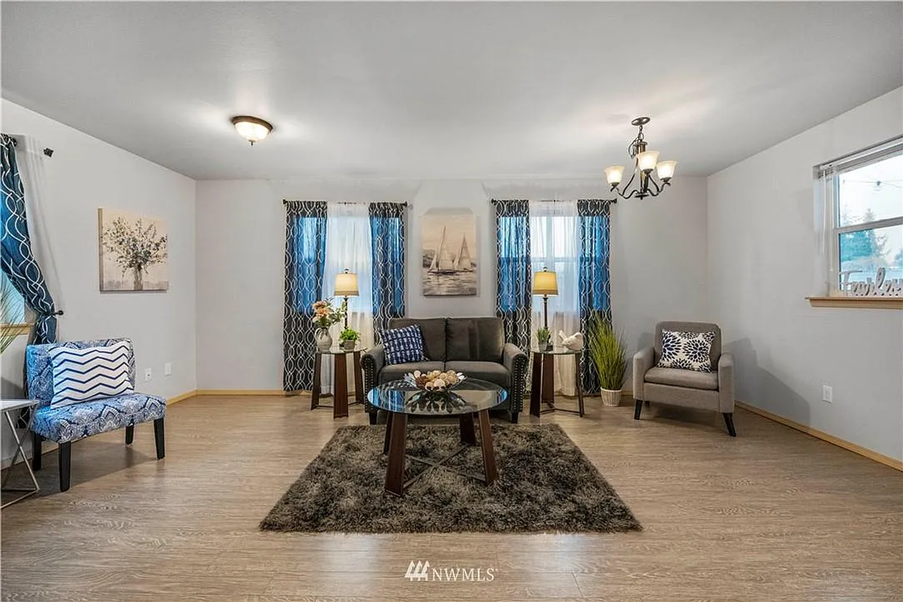 1017 W Main St #C101 - Photo 6 of 29