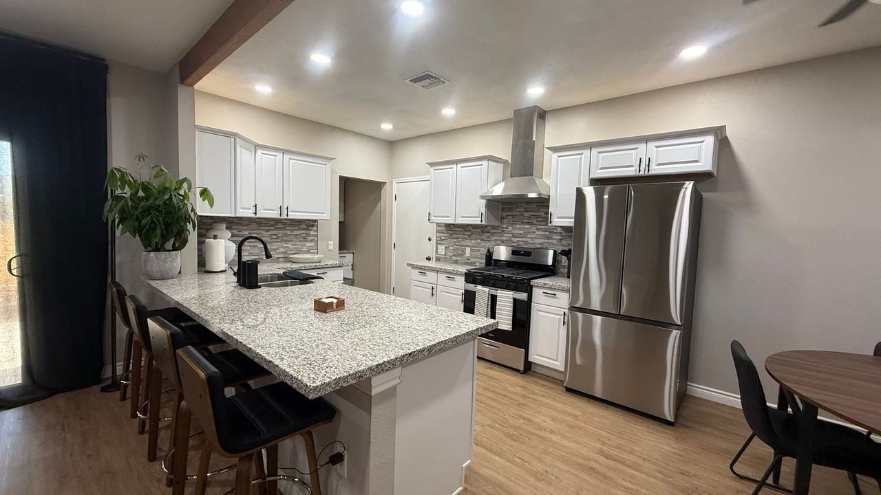 72 S Waukesha St - Photo 3 of 20