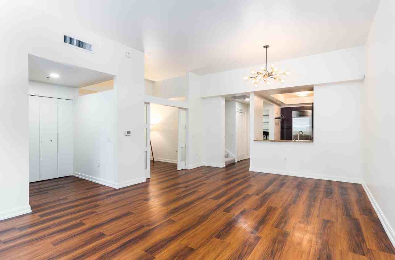 489 Harrison Street #301 - Photo 7 of 21