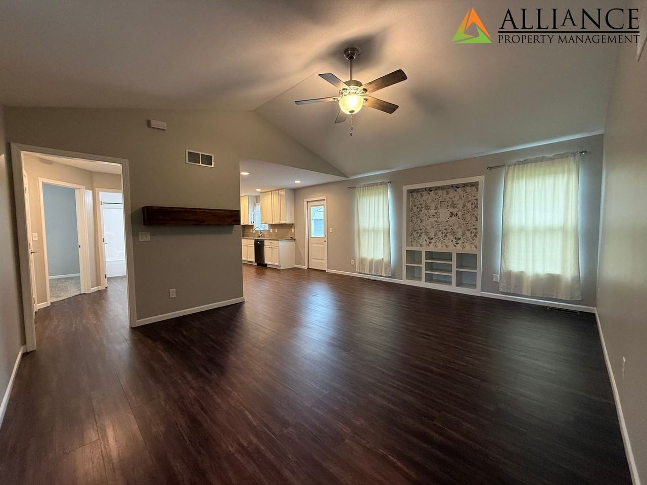 112 Quail Ct - Photo 3 of 34
