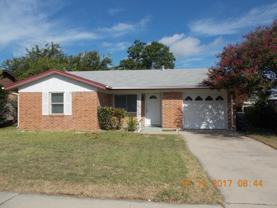 112 Myra Lou Ave - Photo 1 of 1