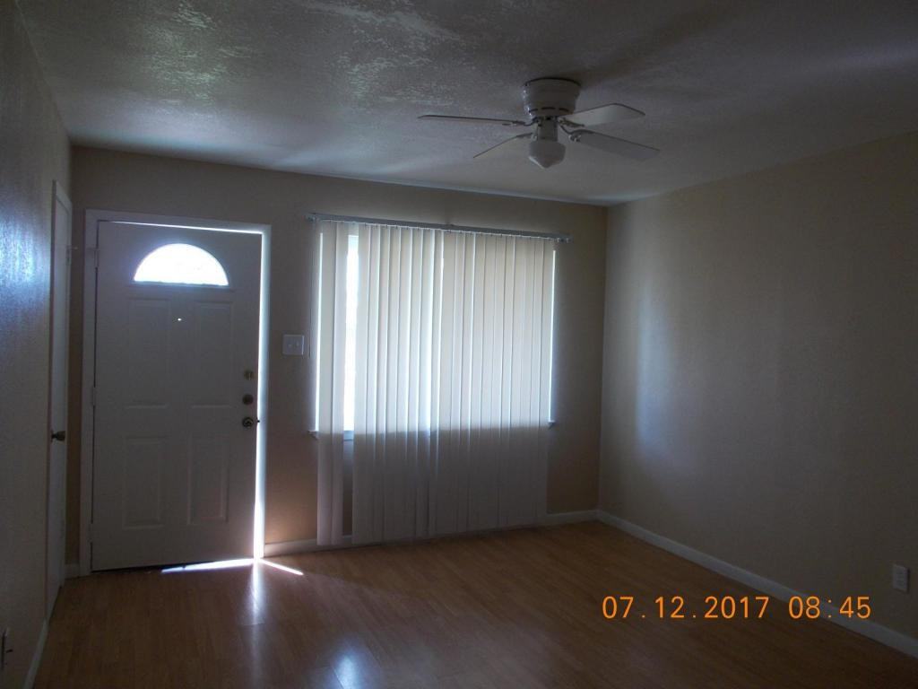 112 Myra Lou Ave - Photo 3 of 23