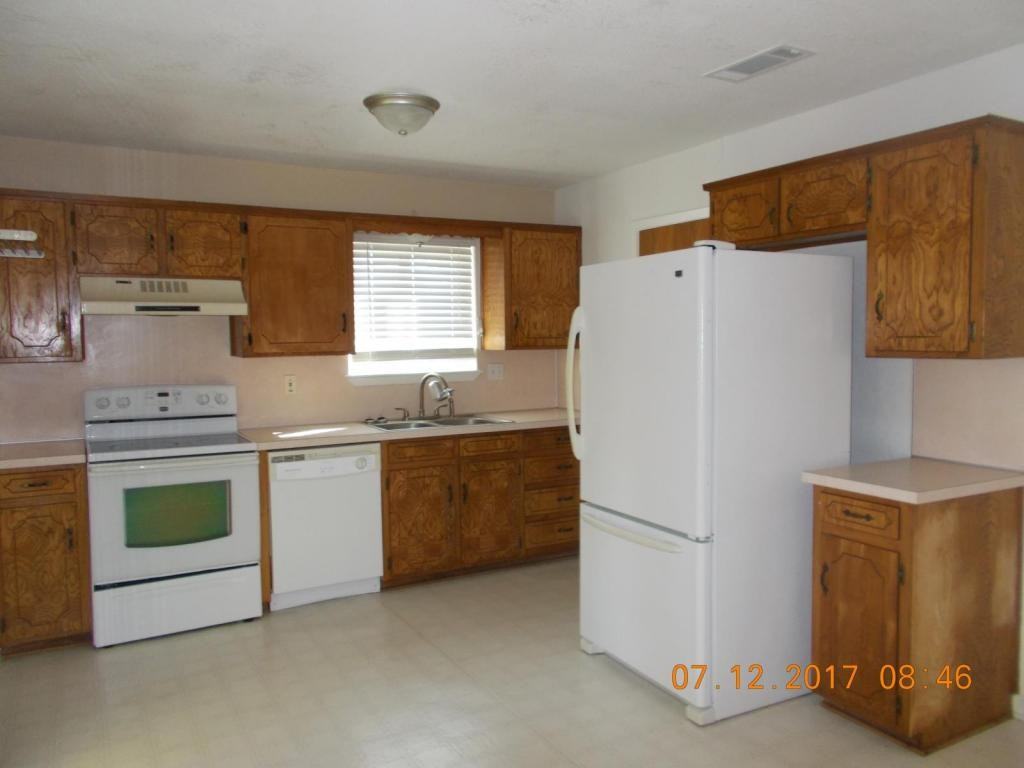 112 Myra Lou Ave - Photo 5 of 23