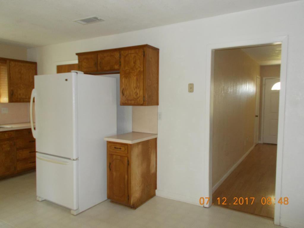 112 Myra Lou Ave - Photo 7 of 23