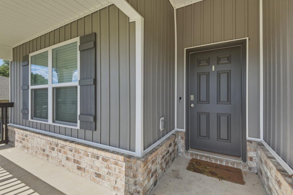 3284 Chappelwood Dr - Photo 4 of 41